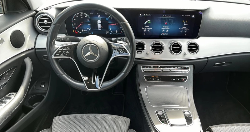 Mercedes-Benz Klasa E cena 212000 przebieg: 57190, rok produkcji 2021 z Wadowice małe 301